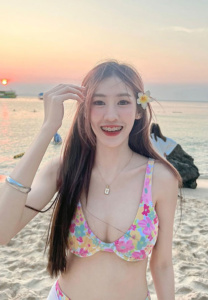 น้องบันนี่บัน-ชุดว่ายน้ำ