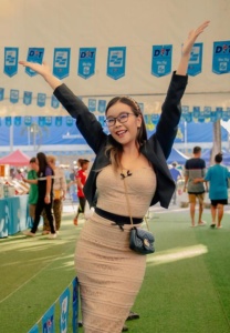 น้องนุ๊กแว่น-ดีใจ