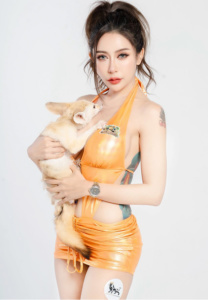 lookmeesohot_likeable