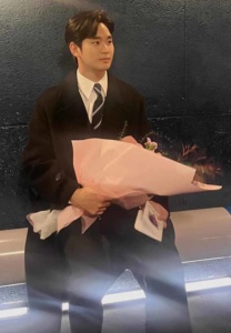 คิมซูฮยอน-ดอกไม้ คิมซูฮยอน-ดอกไม้