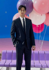 คิมซูฮยอน-ดาราหล่อเกินต้าน คิมซูฮยอน-ดาราหล่อเกินต้าน