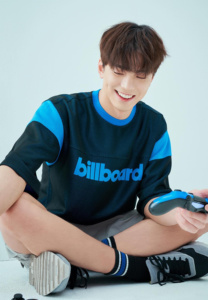 Kim-Min-Gyu-ยิ้มหล่อ