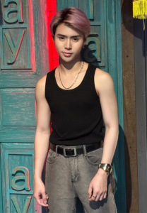 Surf-Phanthakan-หล่อเท่