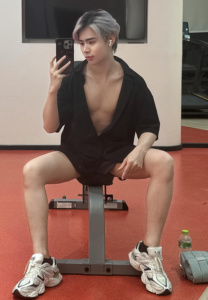 Surf-Phanthakan-เข้ายิม Surf-Phanthakan-เข้ายิม