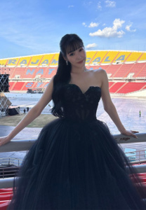 Tiffany-Young-สวย