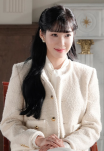 Tiffany-Young-สาวเก๋