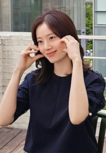 มุนแชวอน-ยิ้ม มุนแชวอน-ยิ้ม