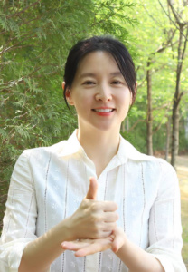 ลียองเอ-เสื้อเชิ้ตขาว