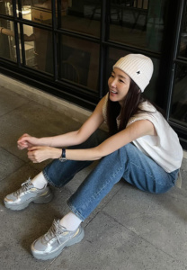 ชเวจีอู--ศิลปิน