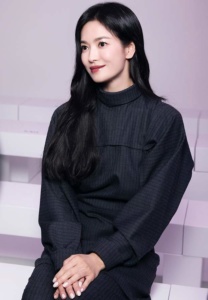 ซงฮเยคโย-ชุดดำ