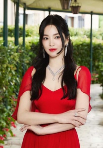 ซงฮเยคโย-เดรสแดง