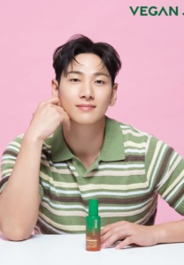 Kang Dong Ho NU’EST-018-Charming