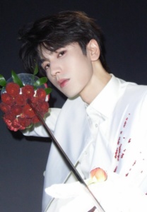 จางหลิงเฮ่อ Zhang Linghe-006-Delightful