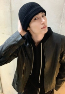 Woo Seok Byeon-009-Breathtaking