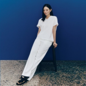 esom-022-Charming