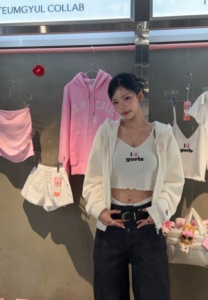 KIM GOEUN-015-Charming