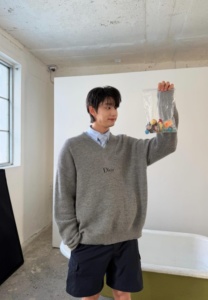 Kim Jae Won-014-Radiant