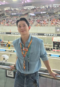 Jung Hae In-002-Amazing