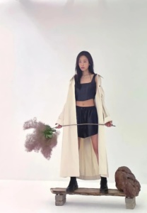 Seo Hyun Jin-006-Delightful