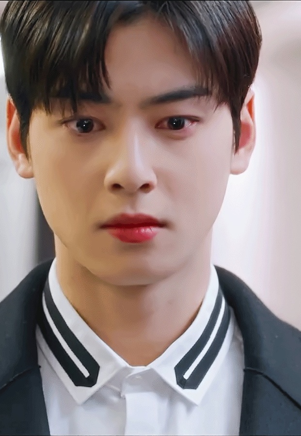 Cha Eun Woo ชาอึนอู ในลุค อีซูโฮ จากซีรีส์ยอดฮิต True Beauty